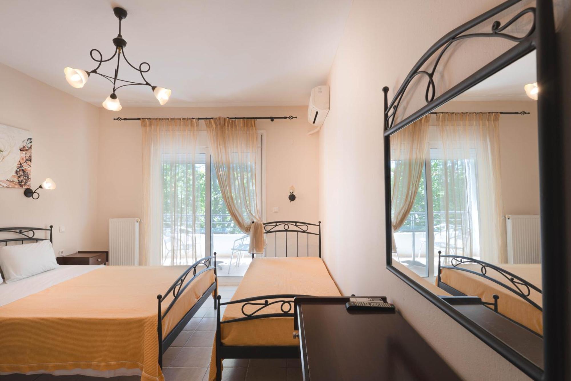 Kipos Resort Néa Péramos Kültér fotó